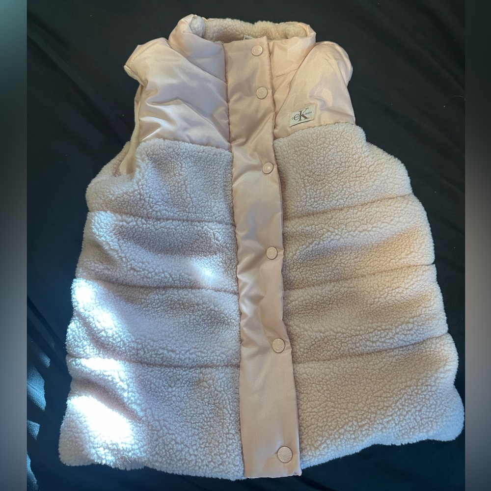 Calvin Klein Girls Puffer Vest Size 6X NEW